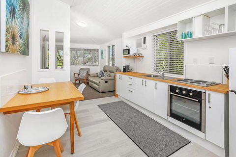 Tropical On McKenzie MK1 - Dalby Accommodation 2