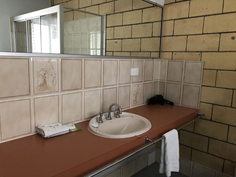 True Blue Motor Inn - Dalby Accommodation 1