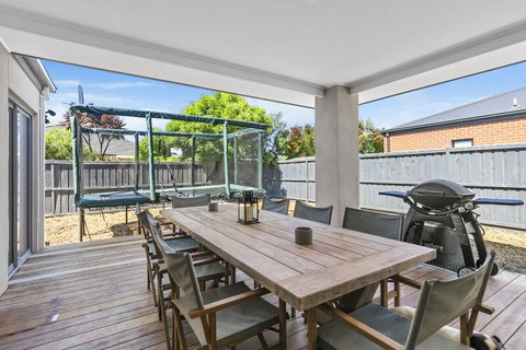 Tubular Beach House 34 - Dalby Accommodation 1