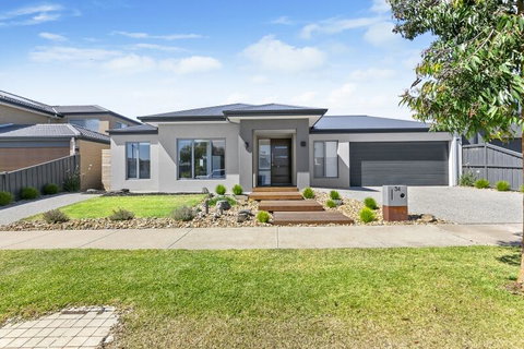 Tubular Beach House 34 - Dalby Accommodation 0