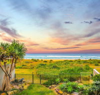 True Beachfront Beach House - Dalby Accommodation