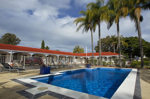 Tuncurry Beach Motel - Dalby Accommodation 0