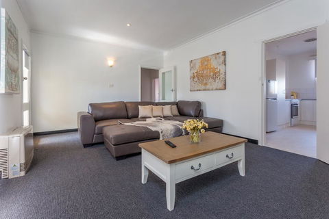 Twelve Errard - Dalby Accommodation 0