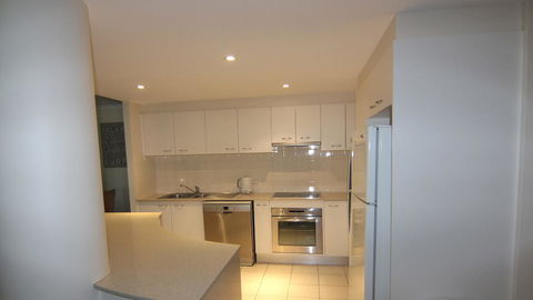 Twin Pines 301 - CBD Location - Dalby Accommodation 1