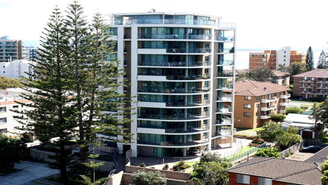 Twin Pines 401 - CBD Location - Dalby Accommodation 0