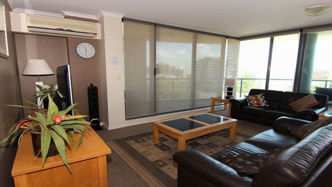 Twin Pines 701 - CBD Location - Dalby Accommodation 3