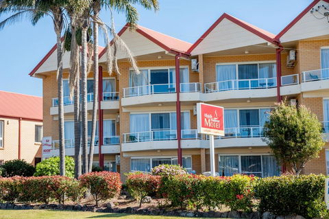 Ulladulla Harbour Motel - Dalby Accommodation 0