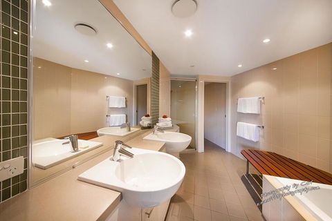 Unit 3 Loka Santi - Dalby Accommodation 3