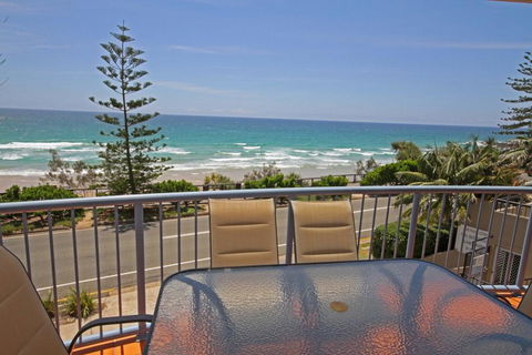 Unit 3, The Rocks, 1746 David Low Way Coolum Beach - 500 BOND - Dalby Accommodation 1