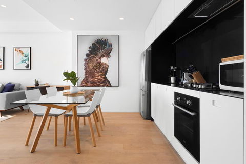 Urban Rest - Bondi Central Apartments - Dalby Accommodation 2