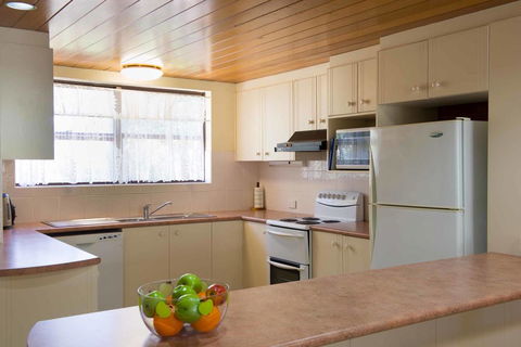 Vacation Village - Dalby Accommodation 3