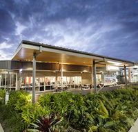 Vale Hotel - Dalby Accommodation