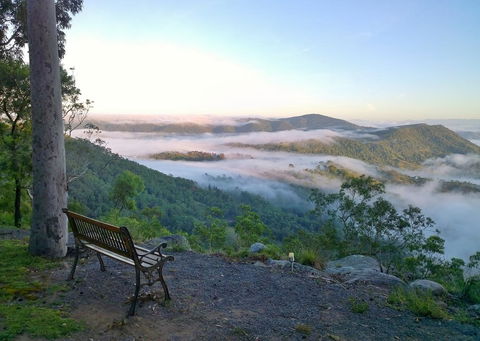 Valley View Luxury Retreat - Dalby Accommodation 3