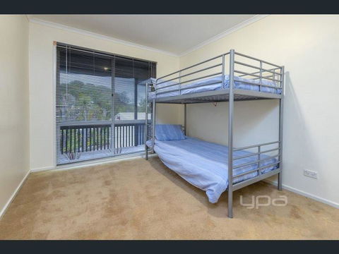 Valentine Sandcastles - Dalby Accommodation 3