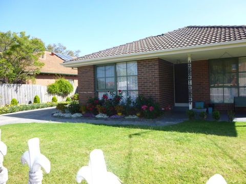 Vella Room - Dalby Accommodation 3