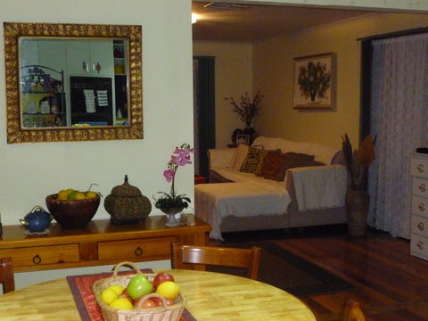 Vella Room - Dalby Accommodation 1