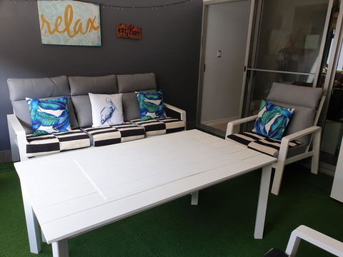 Venetian Canal Apartment-Close To Beaches And Marina - Dalby Accommodation 3