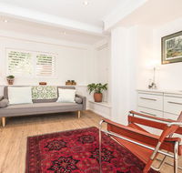 Vibrant Oversized Studio in Leafy Balgowlah - Dalby Accommodation
