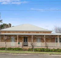 Victoria Cottage - Dalby Accommodation