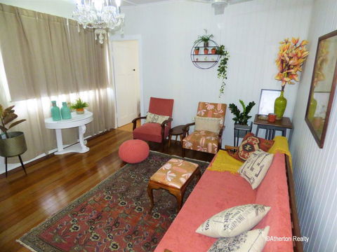 Victoria House - Dalby Accommodation 3
