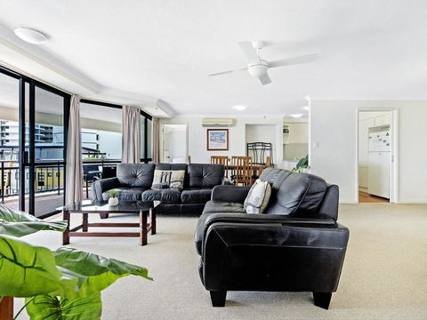 Victoria Square Apartments In The Heart Of Broadbe - Dalby Accommodation 2