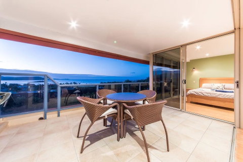 VIEWS ON ELSHEBY - Dalby Accommodation 2