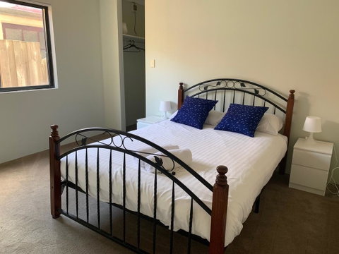 Views On Spencer - Dalby Accommodation 1