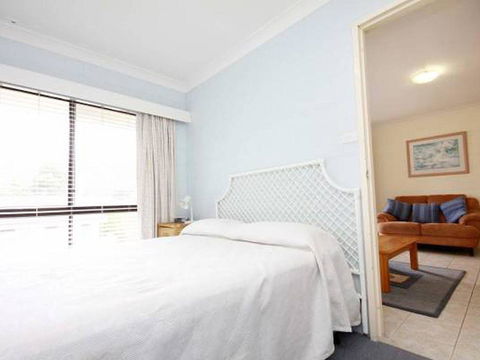 Villa Manyana Unit 25 - Dalby Accommodation 2