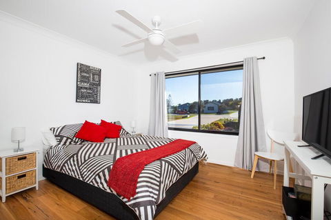 VIlla Zelma, Culburra Beach - Dalby Accommodation 2