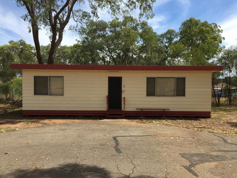 Wagon Wheel Motel & Units - Dalby Accommodation 1