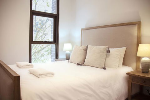 Walking To Darling Harbour, Townhall, QVB,ICC. - Dalby Accommodation 3