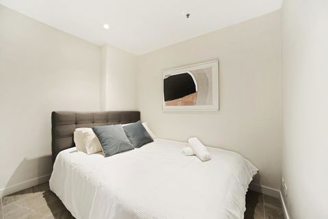 Walking To Darling Harbour, Townhall, QVB,ICC. - Dalby Accommodation 1