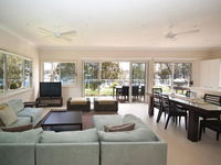 Book Wangi Wangi Accommodation Vacations Dalby Accommodation Dalby Accommodation
