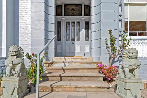 Waratah On York - Dalby Accommodation 2