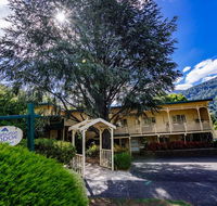 Warburton Lodge - Dalby Accommodation