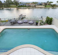Waterfront Entertainer - Dalby Accommodation