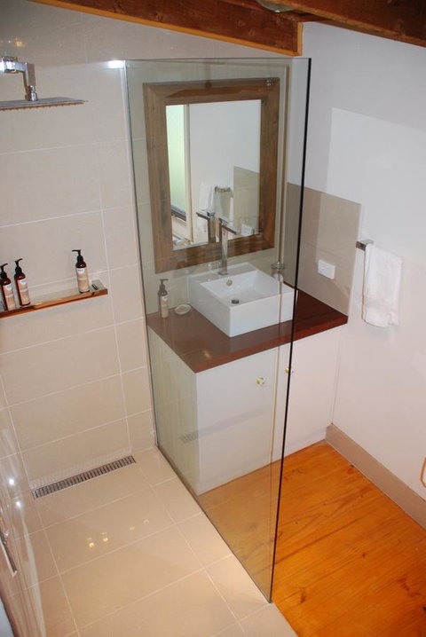 Bluegum Ridge Cottages - Dalby Accommodation 17