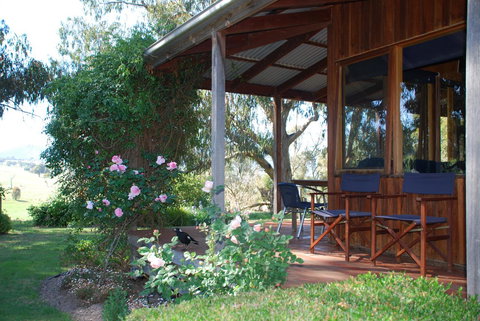 Bluegum Ridge Cottages - Dalby Accommodation 21