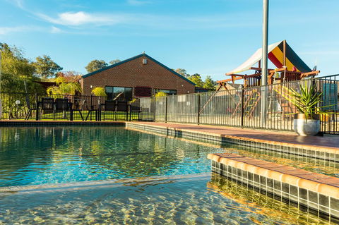 Blazing Stump Motel & Suites - Dalby Accommodation 6