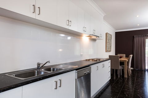 Blazing Stump Motel & Suites - Dalby Accommodation 31