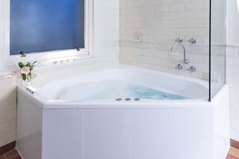 The Riversleigh - Dalby Accommodation 2