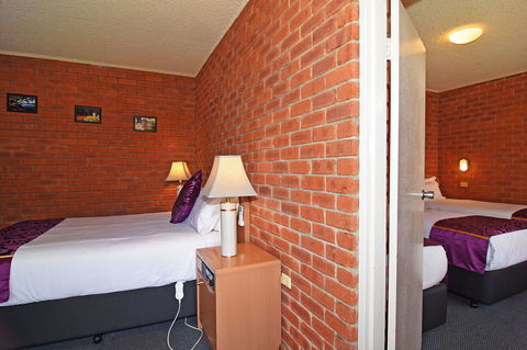Main Lead Ballarat Motel - Dalby Accommodation 12