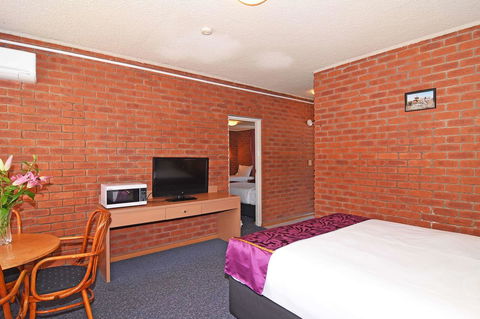 Main Lead Ballarat Motel - Dalby Accommodation 11