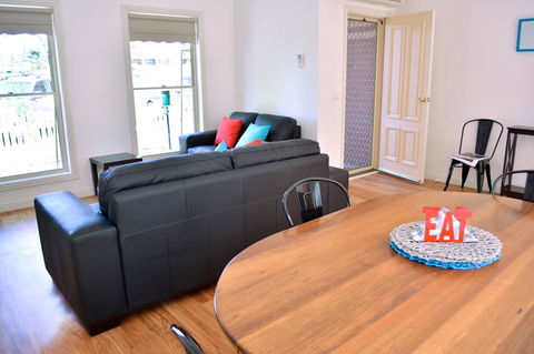 Turner Terrace - Dalby Accommodation 5