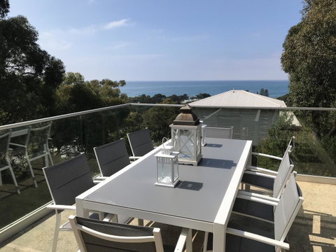 Lorne Sea View Terrace House - Dalby Accommodation 18