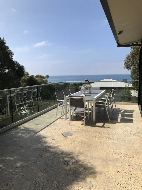 Lorne Sea View Terrace House - Dalby Accommodation 38