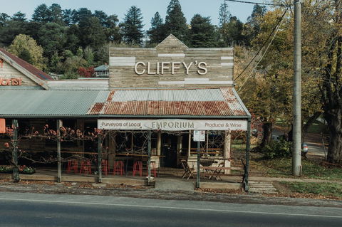 Daylesford Art Motel - Dalby Accommodation 22