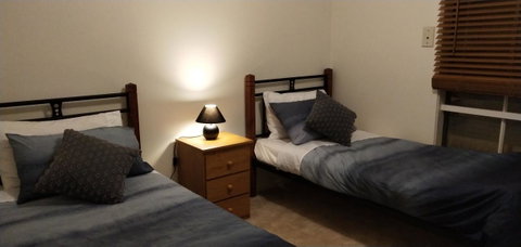The Gallery Hours - Dalby Accommodation 4