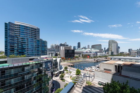Dockland Kings Lucky 805 - Dalby Accommodation 7