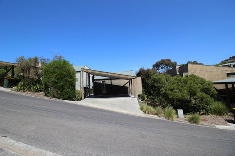 Lorne Holiday House - Dalby Accommodation 15
